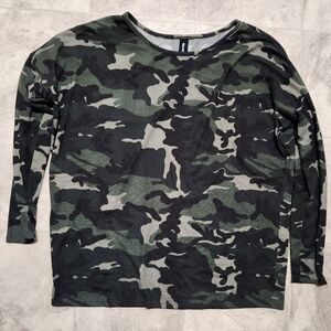 Agnes & Dora Camo Sweater